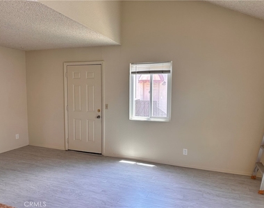 2517 Florida - Photo Thumbnail 2