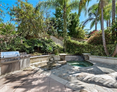 26841 Devonshire Road - Photo Thumbnail 23