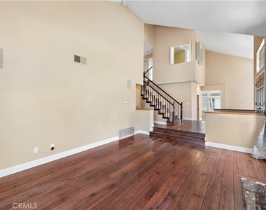 26841 Devonshire Road - Photo Thumbnail 5