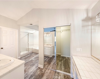24011 Catamaran Way - Photo Thumbnail 16