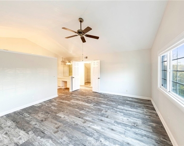 24011 Catamaran Way - Photo Thumbnail 15