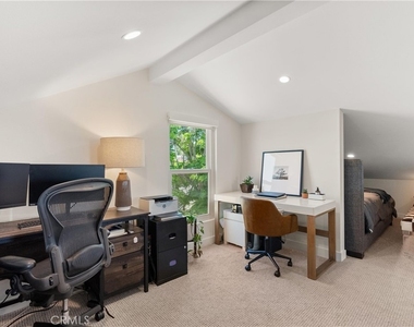 617 1/2 Acacia Avenue - Photo Thumbnail 20
