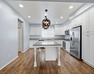 477 Prosperity Drive - Photo Thumbnail 16