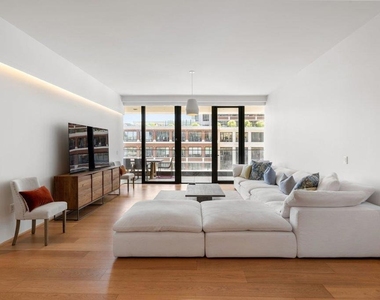 1 Steuart Lane - Photo Thumbnail 5