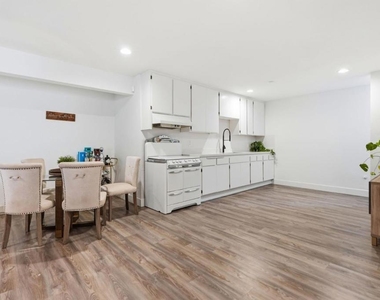 4206 Huntington Street - Photo Thumbnail 27