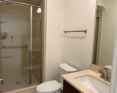 2842 Catalino Street - Photo Thumbnail 5