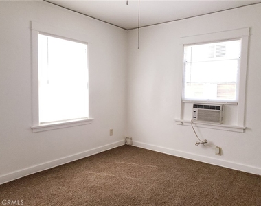 4256 11th Street - Photo Thumbnail 1