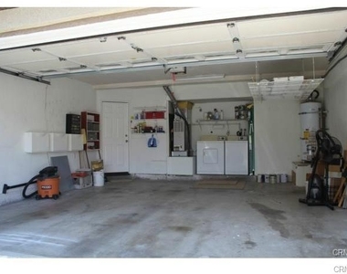 6208 Smokey Hill Lane - Photo Thumbnail 24