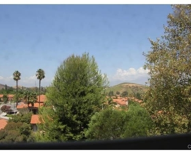 6208 Smokey Hill Lane - Photo Thumbnail 14