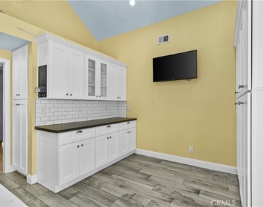 11111 Berwick - Photo Thumbnail 10