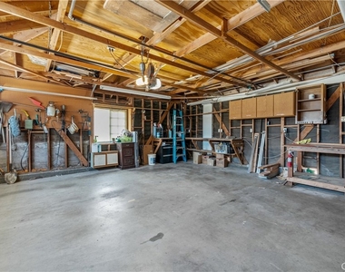 11111 Berwick - Photo Thumbnail 23