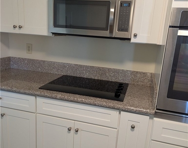 28101 Grosse Point - Photo Thumbnail 4