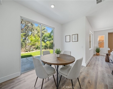 41258 Pine Tree - Photo Thumbnail 12