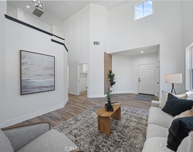 41258 Pine Tree - Photo Thumbnail 7