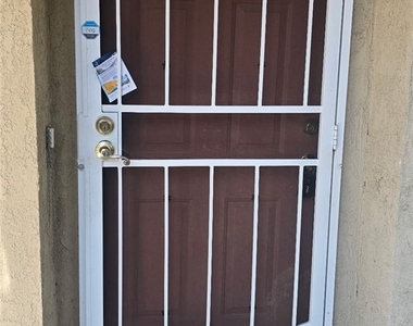1365 Crafton Avenue - Photo Thumbnail 2