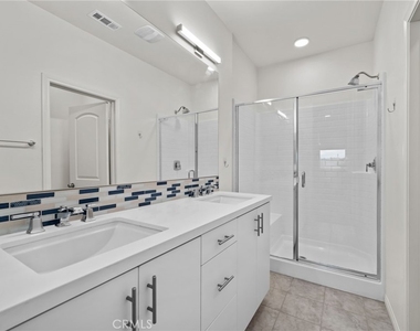 7819 Paxton Place - Photo Thumbnail 22