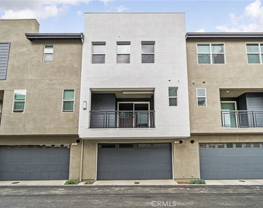 7819 Paxton Place - Photo Thumbnail 32