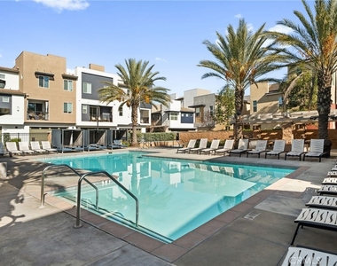 7819 Paxton Place - Photo Thumbnail 37