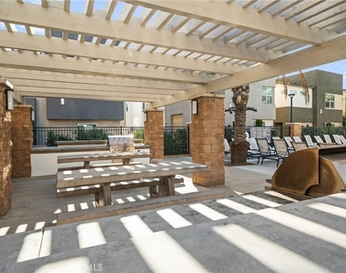 7819 Paxton Place - Photo Thumbnail 40