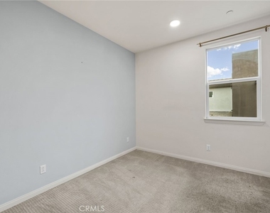 7819 Paxton Place - Photo Thumbnail 26