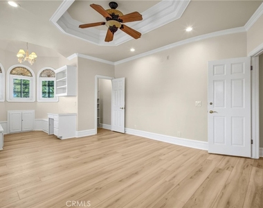 1410 S 10th Ave - Photo Thumbnail 46