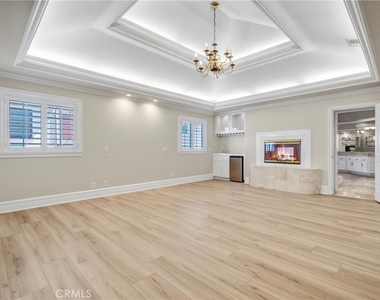 1410 S 10th Ave - Photo Thumbnail 40