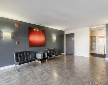 5565 Canoga Avenue - Photo Thumbnail 32