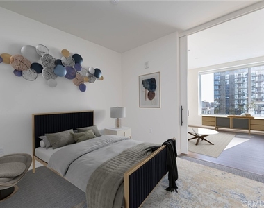 1050 S Grand Avenue - Photo Thumbnail 1