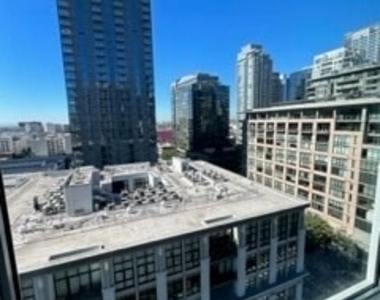 1050 S Grand Avenue - Photo Thumbnail 10