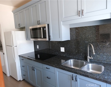 1955 Las Lomitas Drive - Photo Thumbnail 1