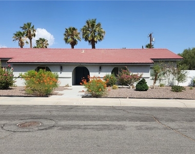 2098 N San Clemente Road - Photo Thumbnail 6