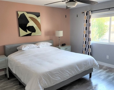 2098 N San Clemente Road - Photo Thumbnail 8