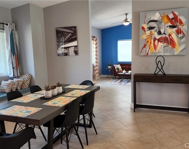 2098 N San Clemente Road - Photo Thumbnail 5