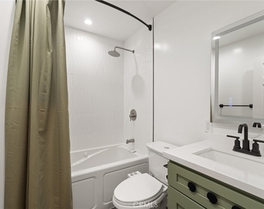 5974 Costello Avenue - Photo Thumbnail 13