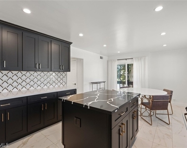 5974 Costello Avenue - Photo Thumbnail 2