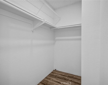 13750 Hubbard Street - Photo Thumbnail 22
