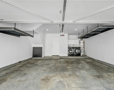 13750 Hubbard Street - Photo Thumbnail 24