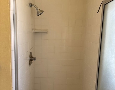 1818 Bauer Drive - Photo Thumbnail 12