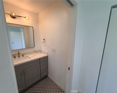 2320 Fernleaf Street - Photo Thumbnail 6