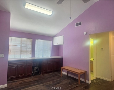 517 N Rural - Photo Thumbnail 7