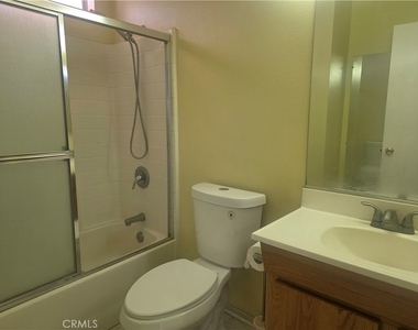 517 N Rural - Photo Thumbnail 14