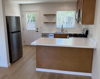74 78 Palana Ct - Photo Thumbnail 4