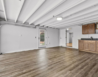 6742 Sunny Brae Avenue - Photo Thumbnail 42