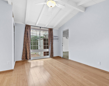 6742 Sunny Brae Avenue - Photo Thumbnail 34