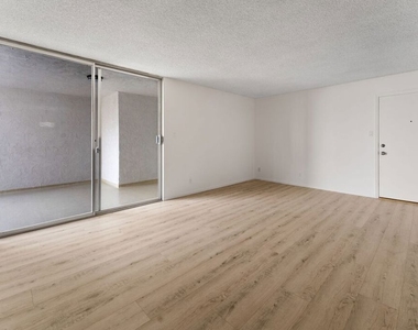 1114 12th Street - Photo Thumbnail 24