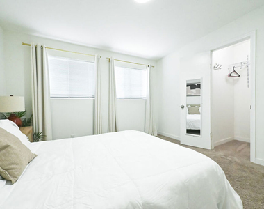 11839 205th Street - Photo Thumbnail 11
