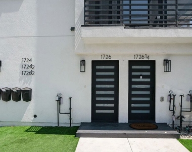 1726 Menlo Avenue - Photo Thumbnail 9