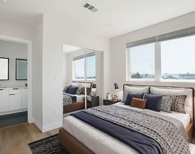 1726 Menlo Avenue - Photo Thumbnail 4