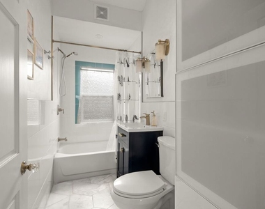 306 W Plymouth - Photo Thumbnail 11