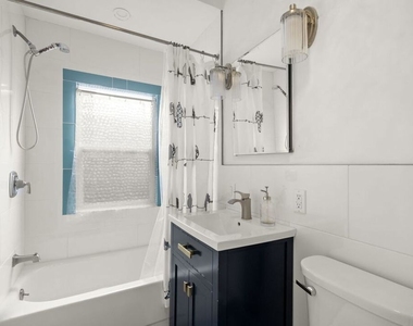 306 W Plymouth - Photo Thumbnail 12